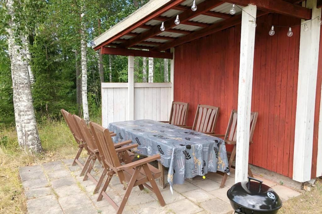 Villa Egen Laegenhet I 2-Familjshus Pa Landet. Tierp Esterno foto